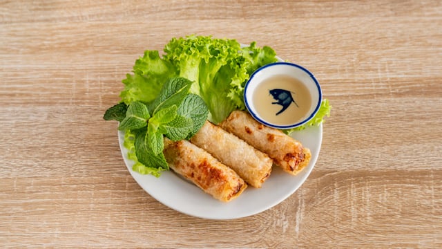 Le Petit Viet 3